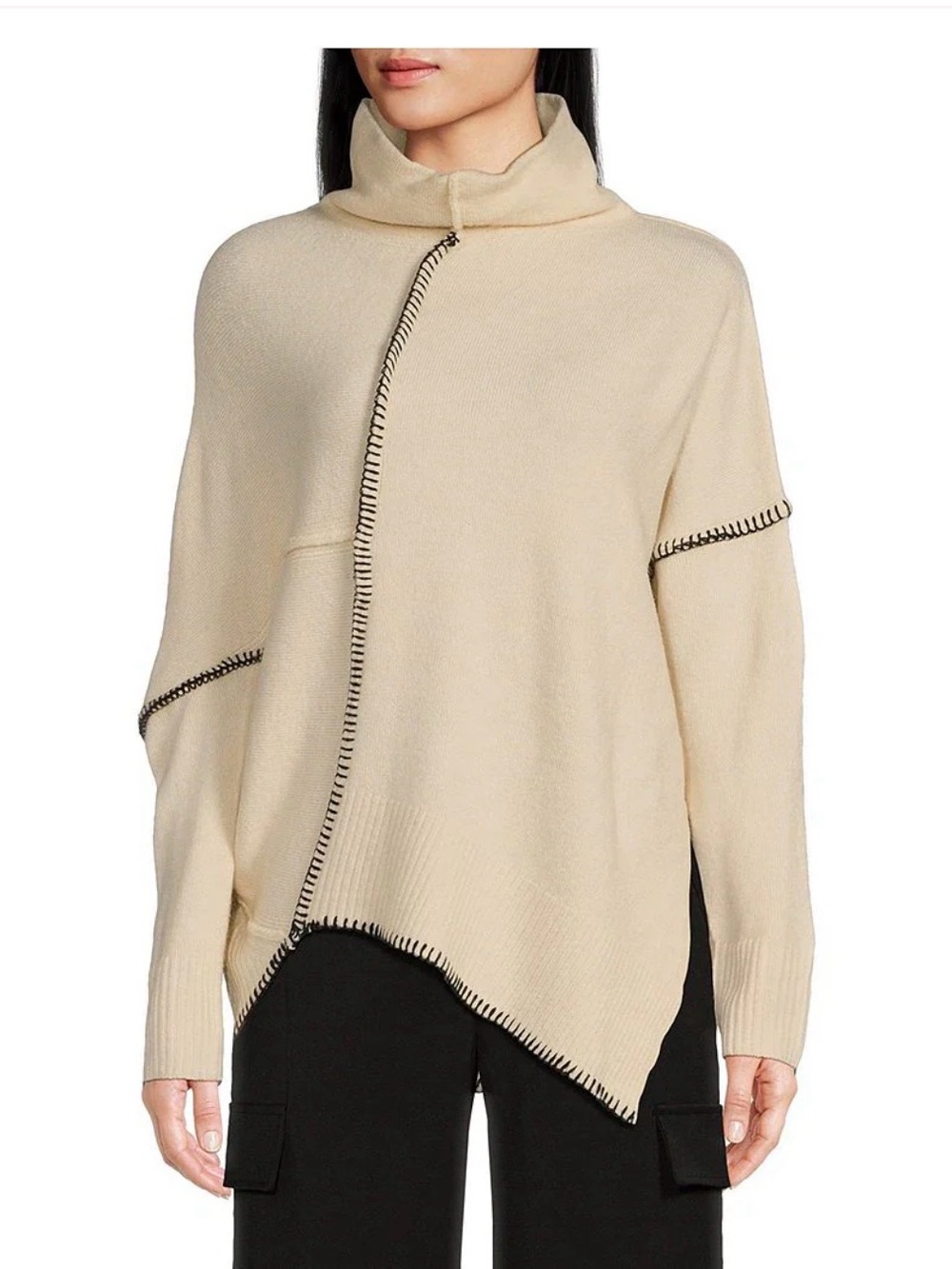ELAN CREAM ASYMETRICAL SWEATER wit black Trim-Detail